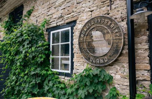 Storlinge Hotel | Kackelstugan