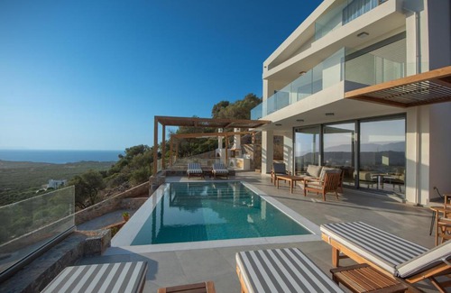 Sissi Villa | KaDeView Luxury