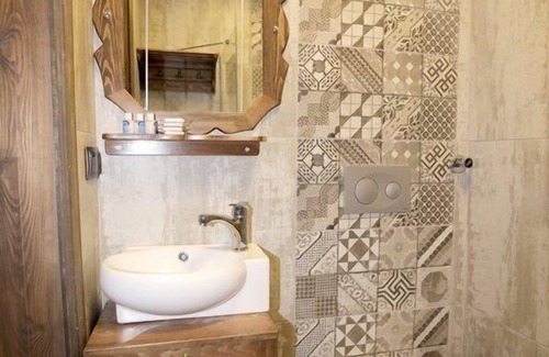 Birgi Hotel | Kadilar Pasazade Konagi Butik Otel