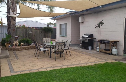 Wallaroo Mines Hotel | Kadina Village Motel