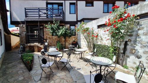 Old Town House | Kadiyata Guest House