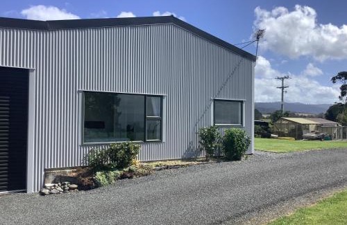 Kaiaua Apartment | Kaiaua Bayview Farm Apartment