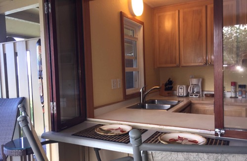 Hana Condo | Kailani Suite- Corner Ocean View 1 Bd/1ba