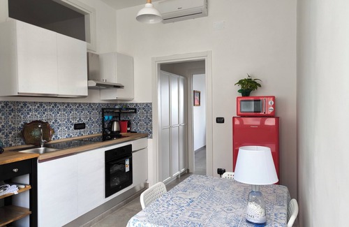 Mount Vesuvius - Pompei Apartment | Kairòs - Short Term Rental. Fabulous location between Naples Pompeii Sorrento.