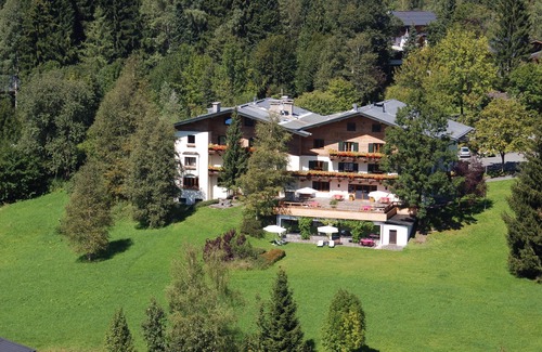 Kitzbuehel Ski Chalet | Kaiserhof Chalet in Kitzbühel