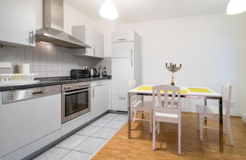 Offenbach am Main Apartment | Kaiserlei Domicile