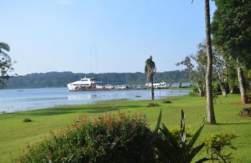 Kalangala Hotel | Kalangala Pearl Resort Beach