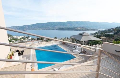 Poros Villa | Kalavria Luxury Suites, Afroditi Suite with magnificent sea view and private swimming pool.
