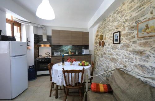 Kastamonitsa House | Kaldi's Traditional House