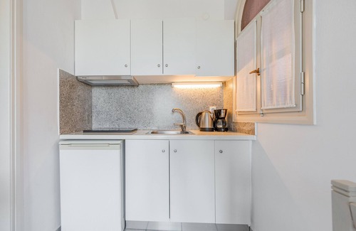 Adelianos Kampos Apartment | Kalimera studio 3 ,Near beach and all amenities