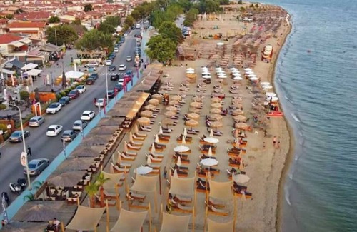 Paralia Ofryniou Apartment | Kalofas Apartments