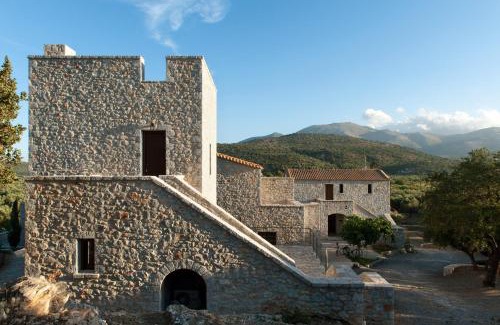 Karvelas Apartment | Kamares Villas