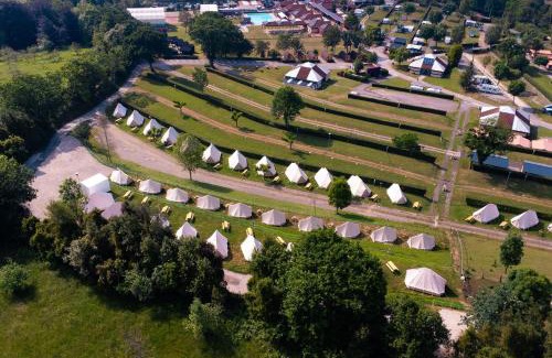 Distrito Rural Este Other | Kampaoh Deva