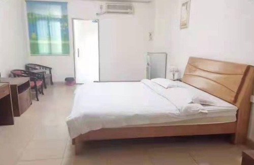 Houjie Hotel | kang tai gong yi