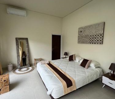 Ngaglik Hotel | Kanjeng Heritage Villa by Raminten