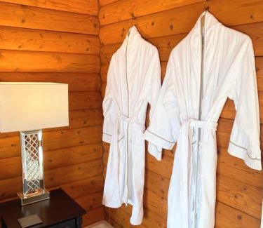 Blairgowrie Cabin | Kaoglen-Stags-Hot tub-Cairngorms-Pet Friendly