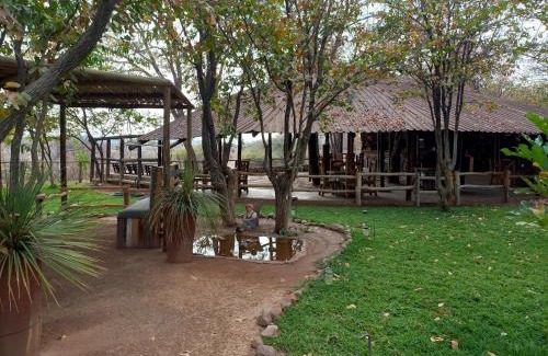 Opuwo Cabin | Kaoko Mopane Lodge & Campsite