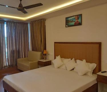 Edava Hotel | Kappil Meadows