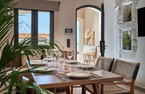 Koutouloufari Apartment | Kaptara Premium Upper Level Unit with Plunge Pool-Part of Kaptara Villa complex