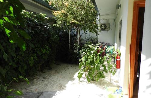 Thoddoo House | Karaa Village