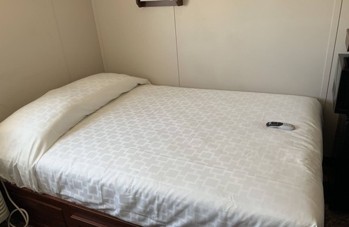 Carlsbad Hotel | Karbani Inn