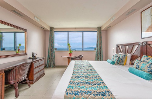 Fort-de-France Hotel | Karibea Valmenière Hôtel