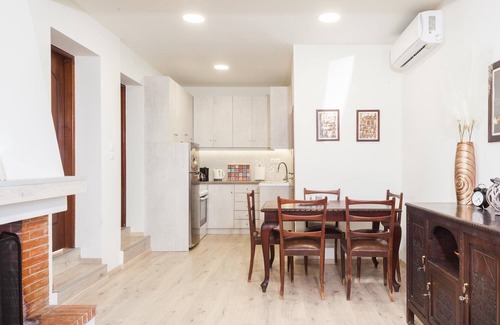 Agria House | Karnagio Seafront in Agria