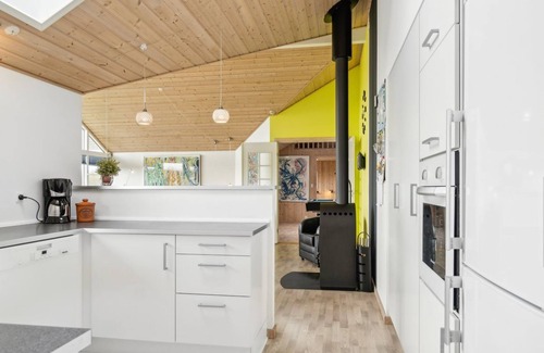 Ronde House | "Karoline" - 400m from the sea by Interhome