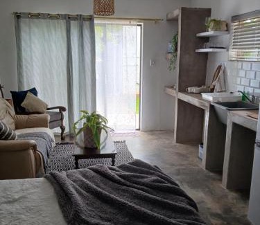 Douglas Apartment | Karoo