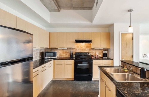 Second Street District Apartment | Kasa | 1 Block from ACL Live | 2nd Street