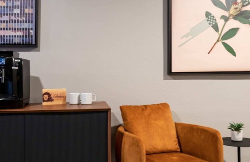 Reno/Tahoe Airport Apartment | Kasa | Classic Studio + Near Local Shops | Reno