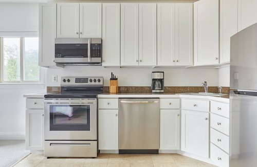 Del Ray Apartment | Kasa Del Ray Alexandria