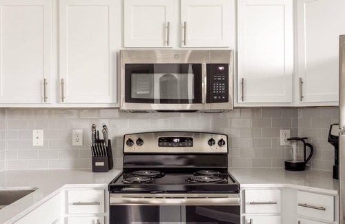 Pearland Apartment | Kasa | Enchanting 2BD in South Houston | Pearland