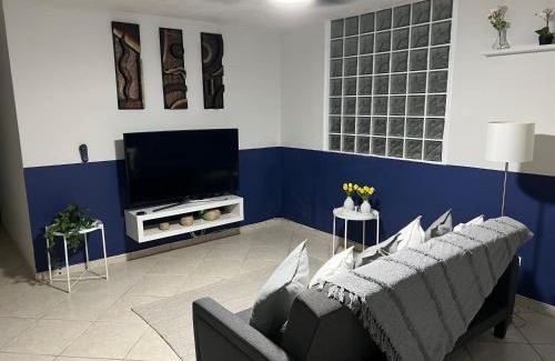 Martin Gonzalez House | Kasa Metrópolis