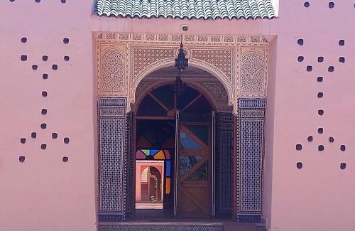 Lkheng Hotel | Kasbat Aferdou