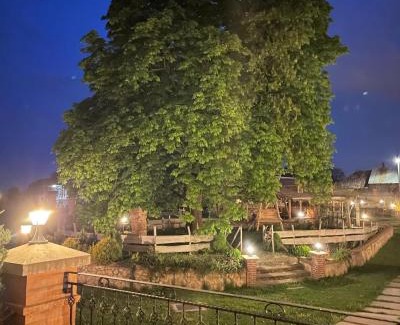 Haniska House | Kastély gróf Zichy