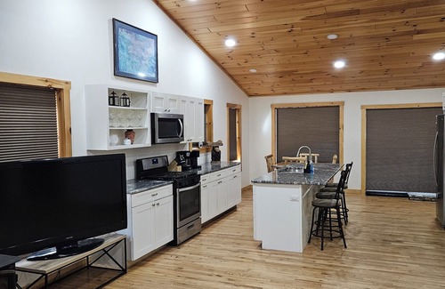 Brantingham Cabin | Kate's Creekside Stables nLocated on Otter Creek Horse Trails/ATV trail