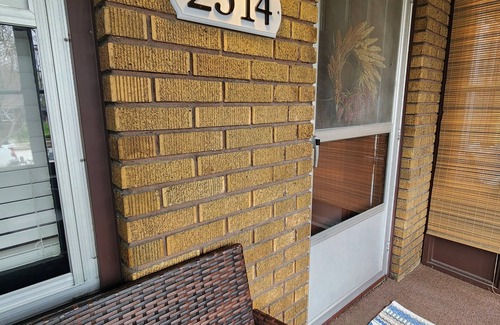 Terre Haute House | Katherine's Cozy Bungalow! No Check-out List!