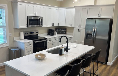 Martin House | Katie Bird’s Nest a Charming 3-bedroom house in wonderful Martin