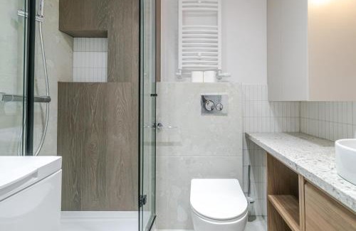 Katowice Apartment | Katowice Luxury Two-Level Apartment by BookingHost