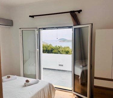 Lipsoi Apartment | Katsadia Beach 1 Bedroom