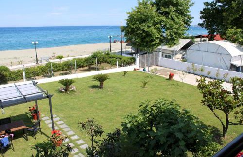 Skotina Apartment | Kavadias Sea View 3