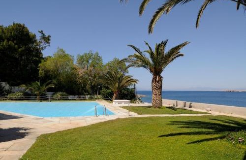 Vouliagmeni Apartment | Kavouri Flat
