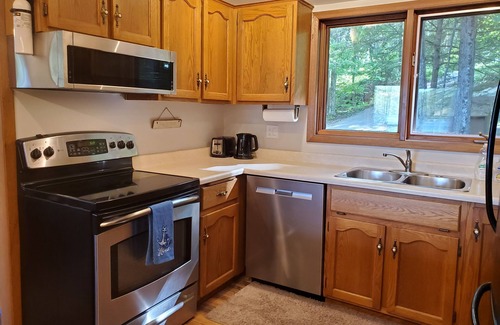 Catchacoma House | Kawartha Lakehouse Resort