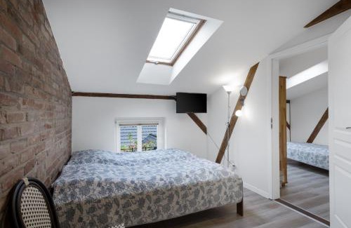 Oborniki Bed & Breakfast | Kawerna Obornicka Pod Orłem Noclegi