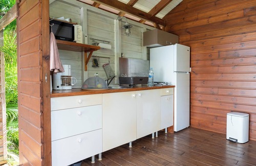 Saint-Francois House | KAZ ANA Gites de Camago, private swimming pool, 2 min from the beach, with cistern
