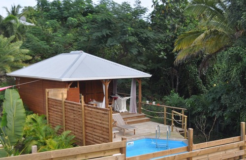 Saint-Francois House | KAZ ANA Gites de Camago, private swimming pool, 2 min from the beach, with cistern