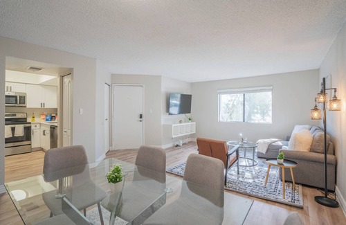 Cox Heights Apartment | KB - Merino