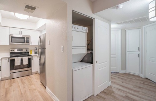 Cox Heights Apartment | KB - Merino