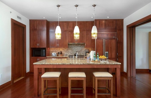 Montage Kapalua Bay Condo | KBM Resorts | FREE CAR | Oceanfront Hale Mala At Montage Kapalua Bay Luxury Retreat at Montage,3-Bedroom Condo with Daily Housekeeping, Spa!